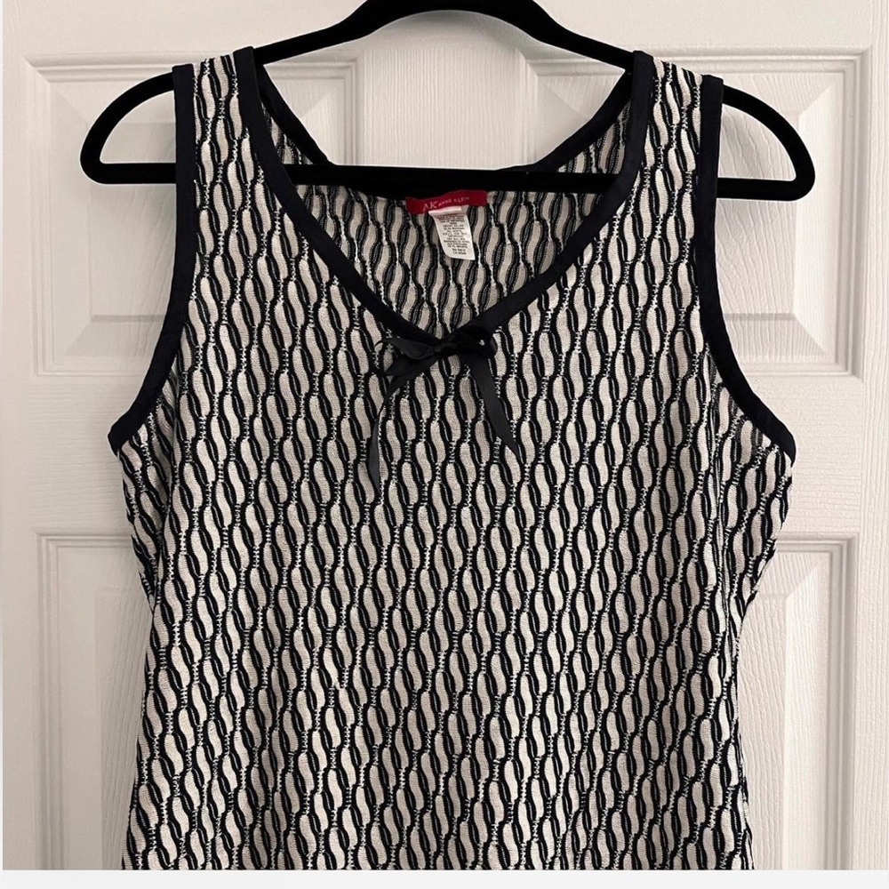 GORGEOUS Vintage Anne Klein Bow Tank
